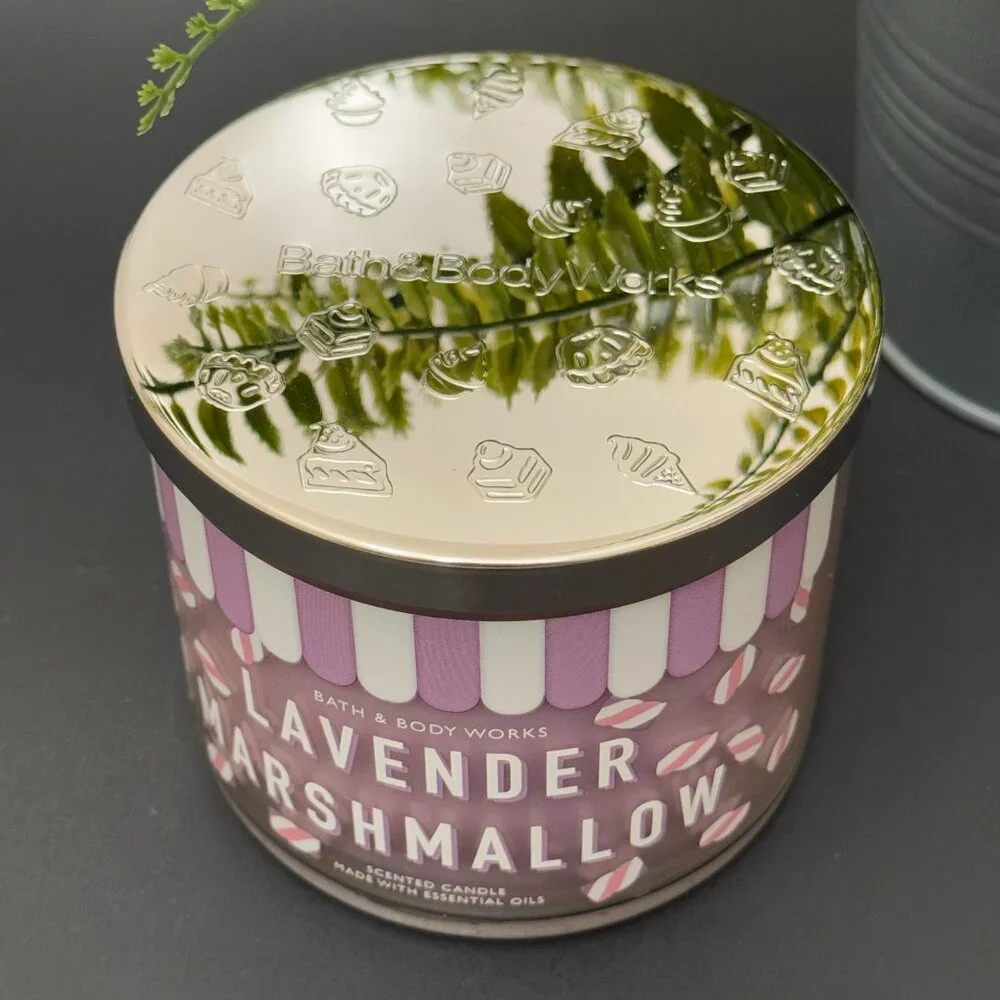 BBW Lavender Marshmallow Bath & Body Works 3 Wick Candle - Picture 4 of 10